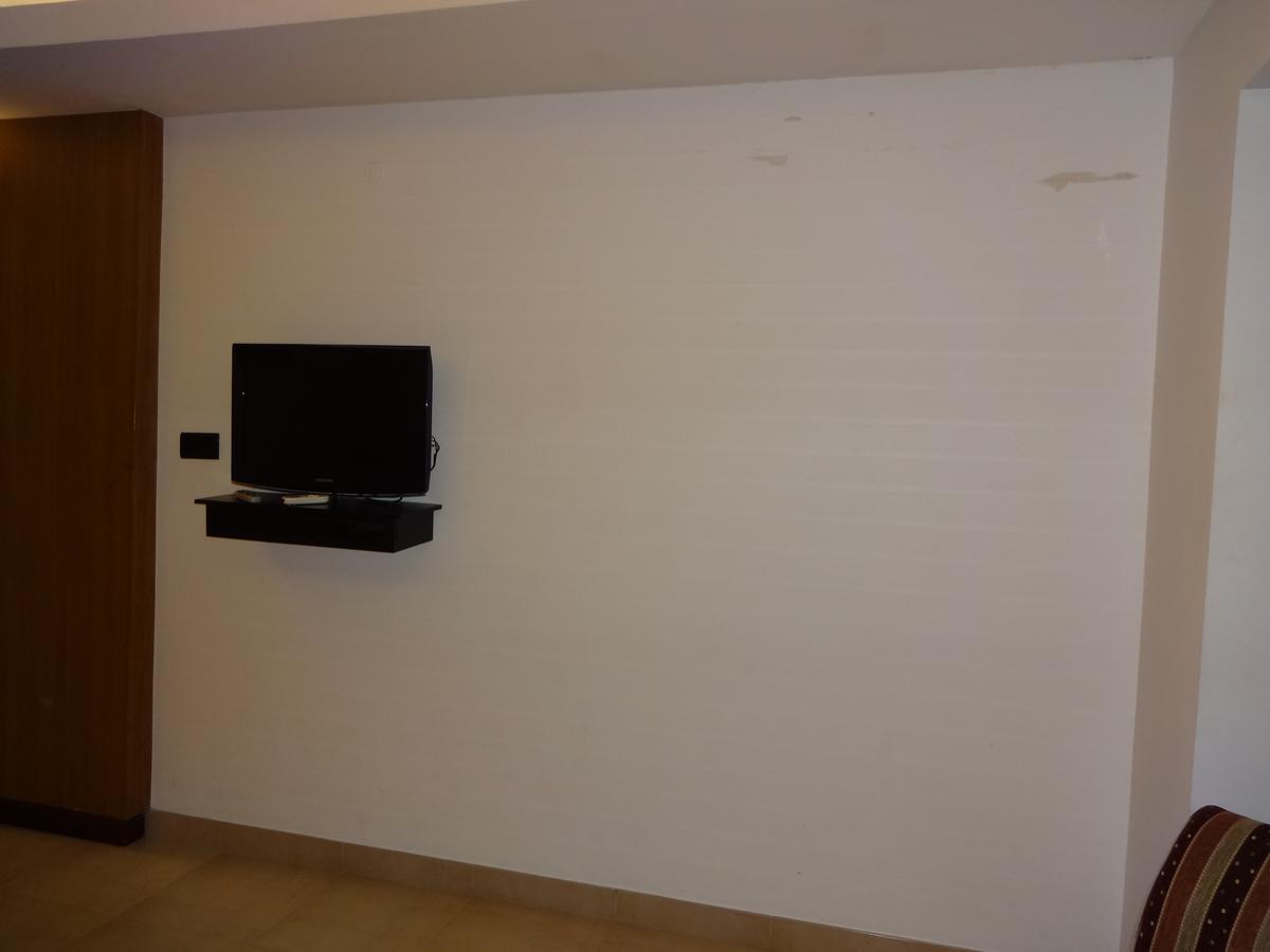 The Castello Residency Hotel Coimbatore Buitenkant foto