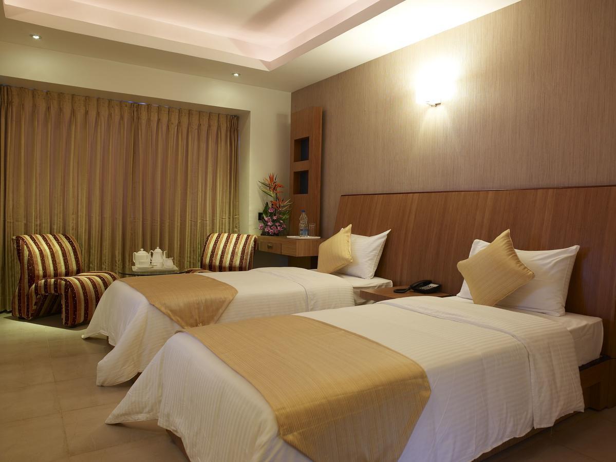 The Castello Residency Hotel Coimbatore Buitenkant foto
