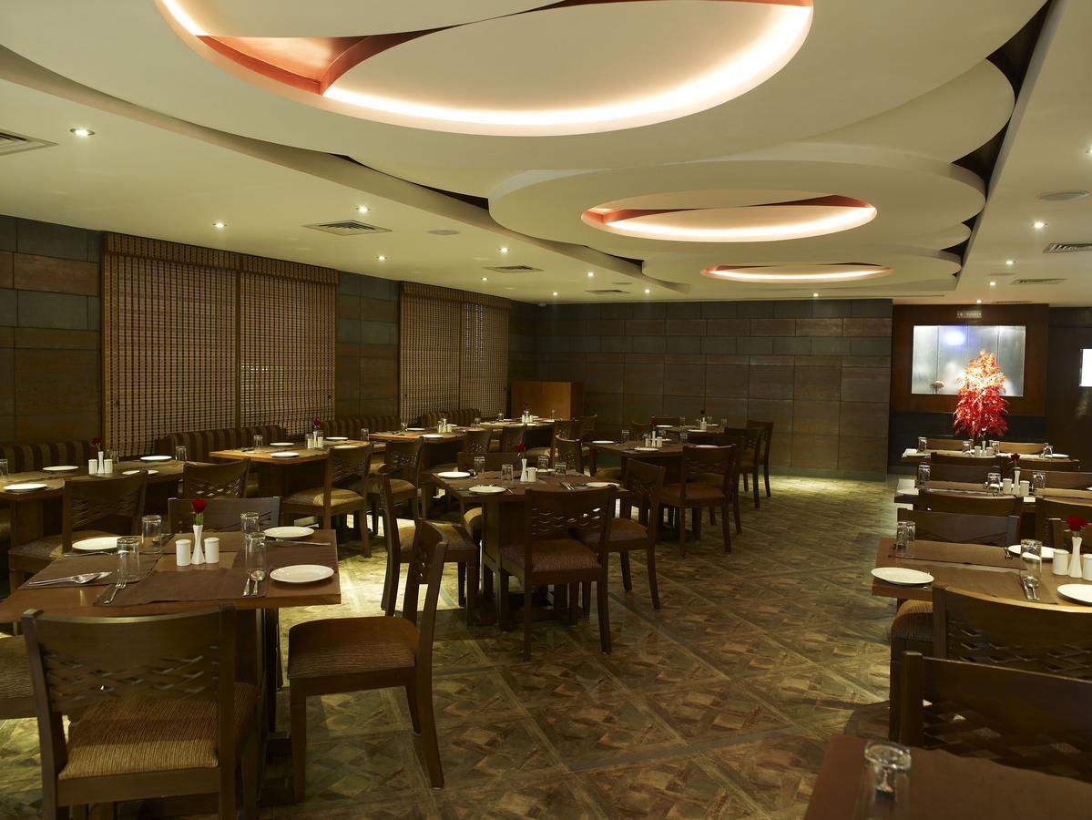 The Castello Residency Hotel Coimbatore Buitenkant foto