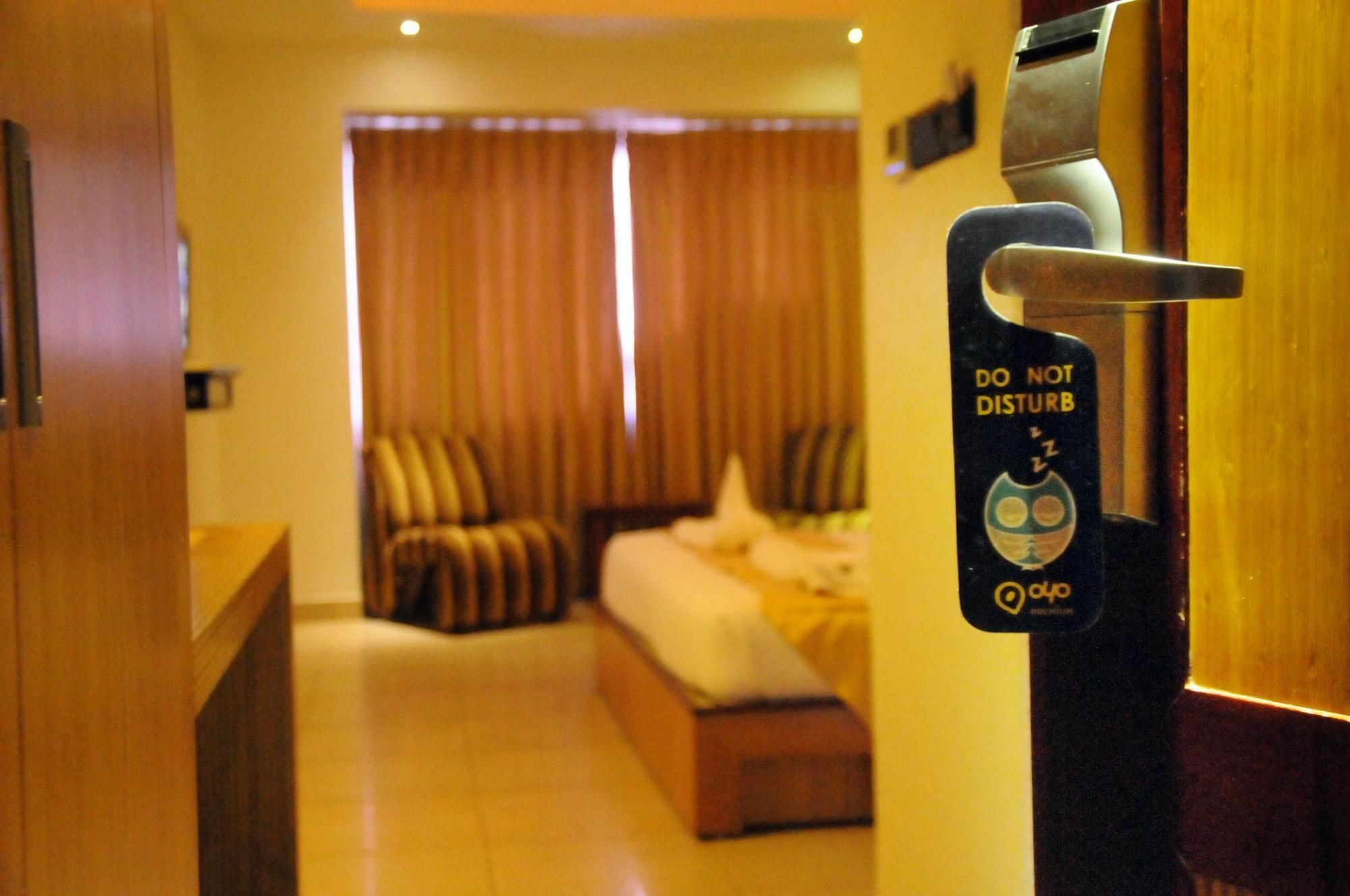 The Castello Residency Hotel Coimbatore Buitenkant foto
