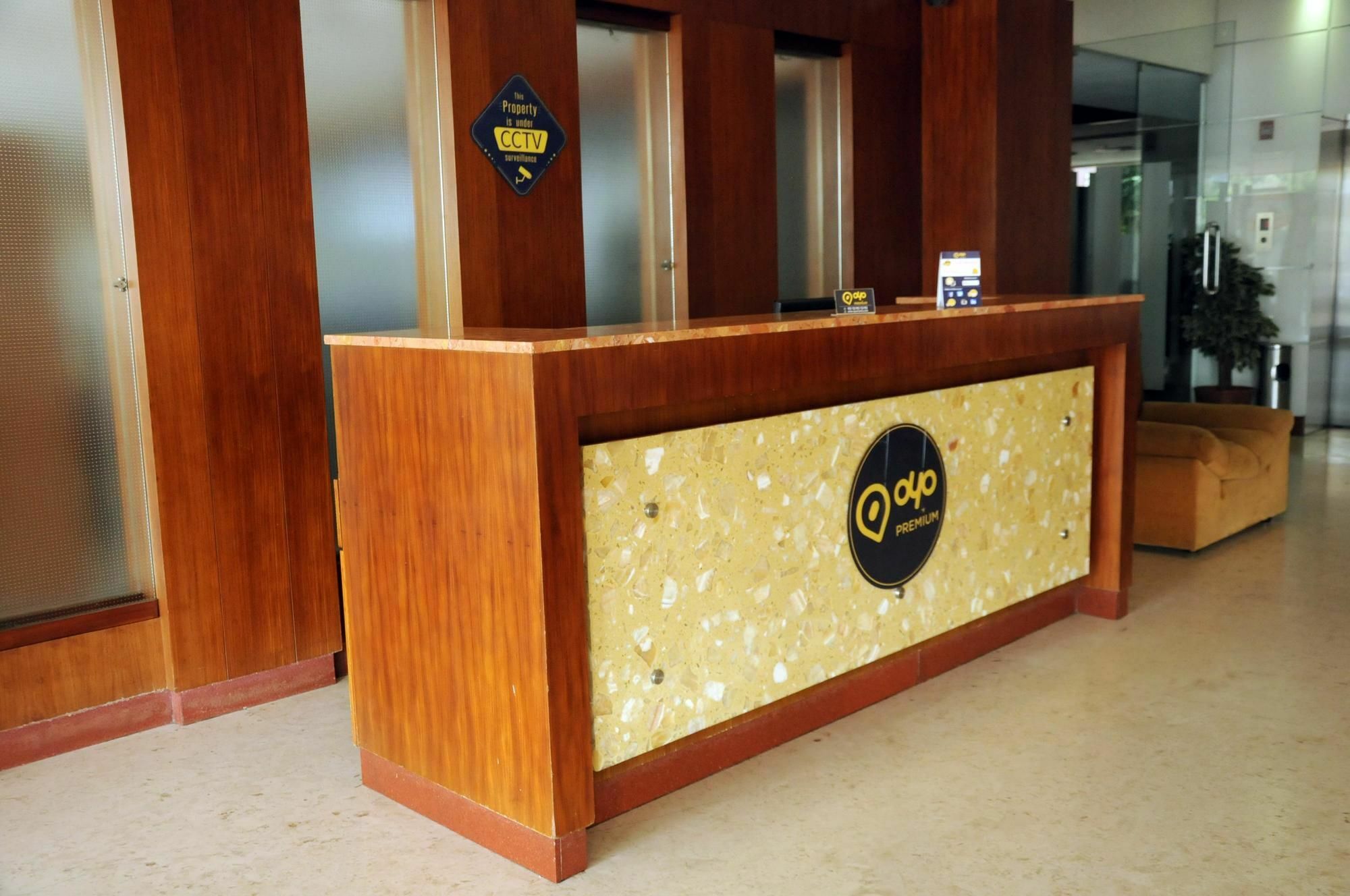 The Castello Residency Hotel Coimbatore Buitenkant foto
